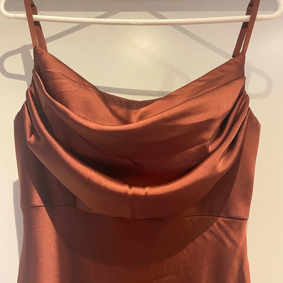 Revelry Skye Midi Satin Dress - Cinnamon Rose - Picture 3 of 6